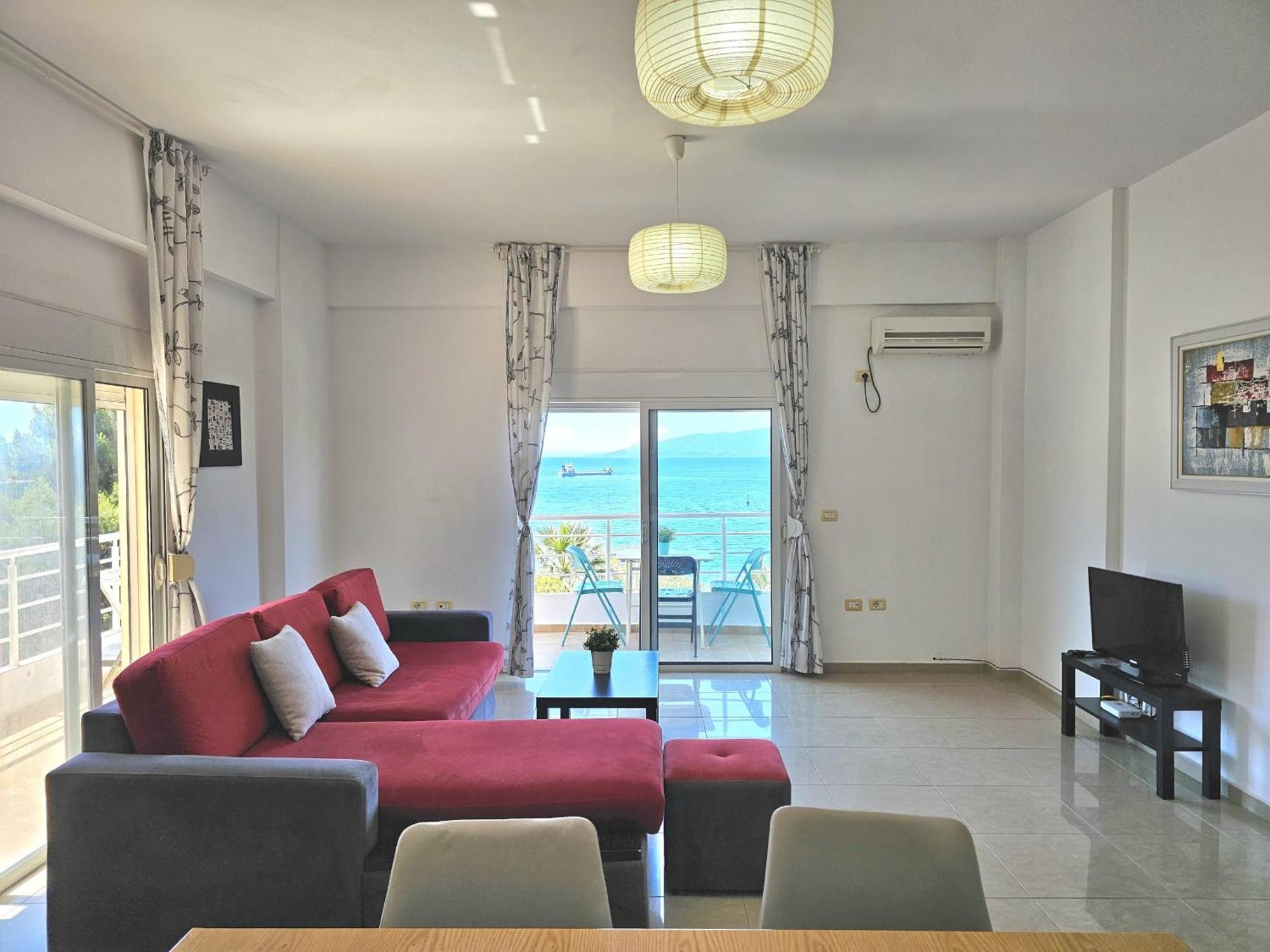 Saint Tropez Apartment Sarandë Exterior foto